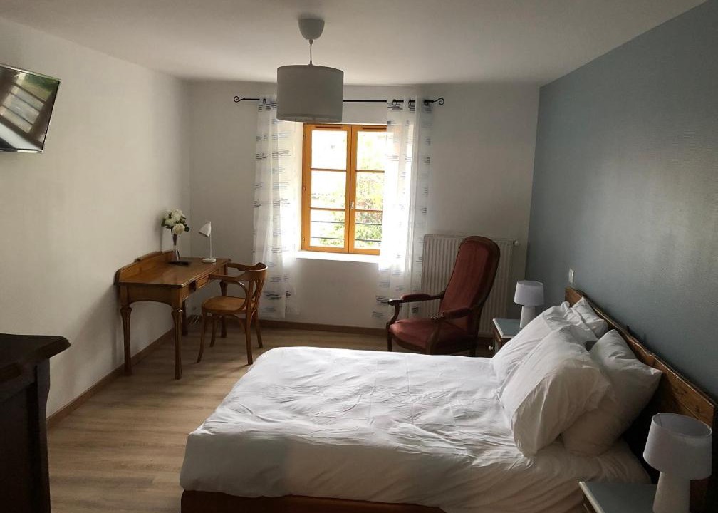 Photo of Others in Lissey