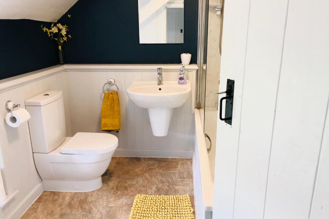 Photo of Bathroom in Bontnewydd