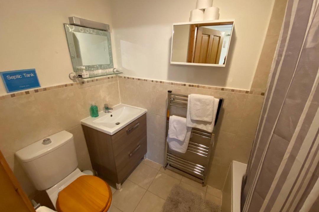 Photo of Others in Flaxton