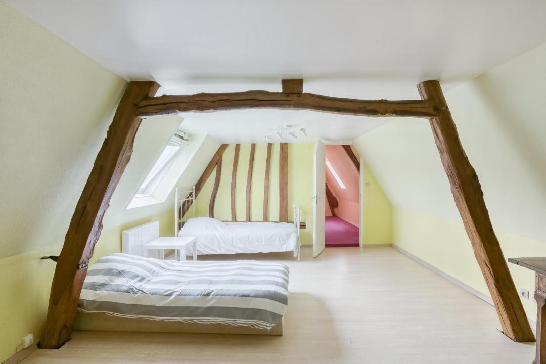 Photo of Bedroom in Jumieges