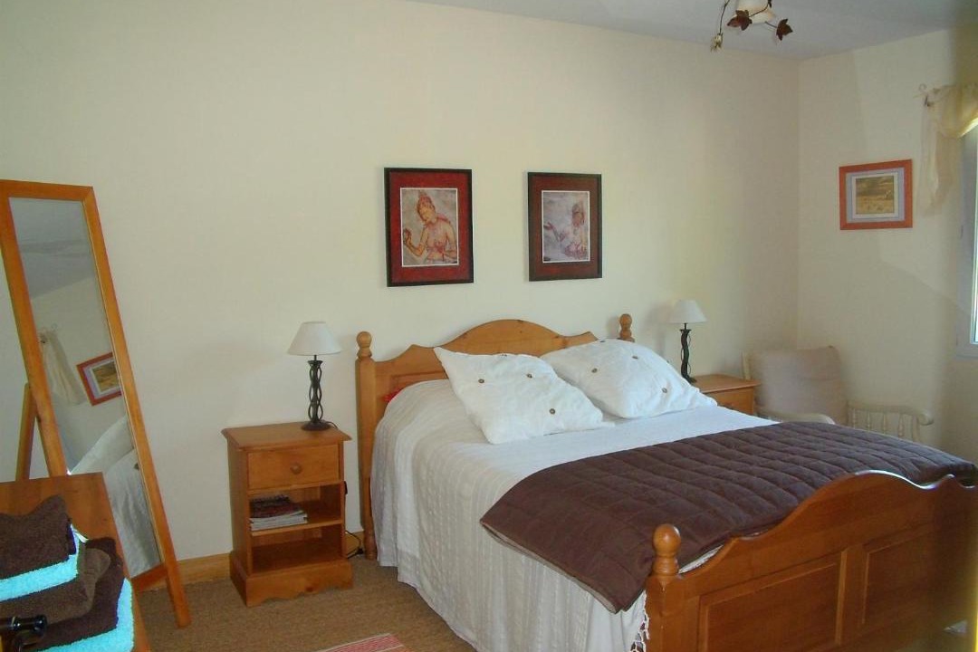 Photo of Bedroom in Dragey-Ronthon