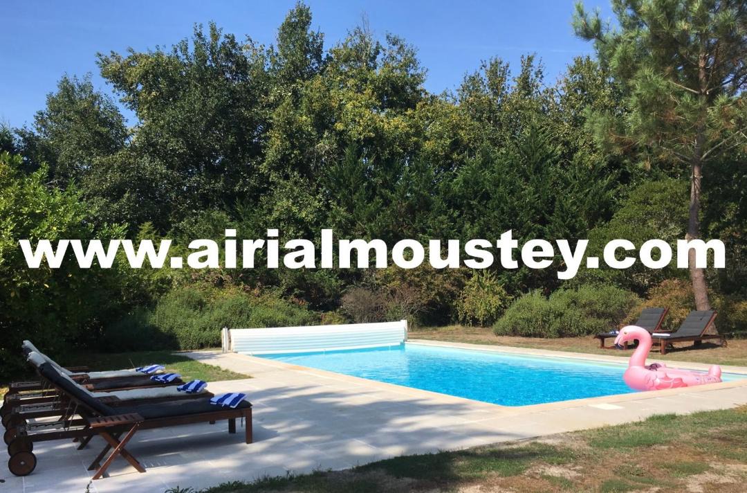 Photo of Others in Moustey