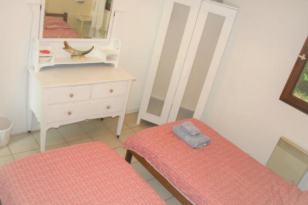 Photo of Bedroom in Asnieres sur Vegre