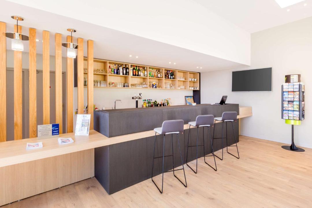 Photo of Others in Taden