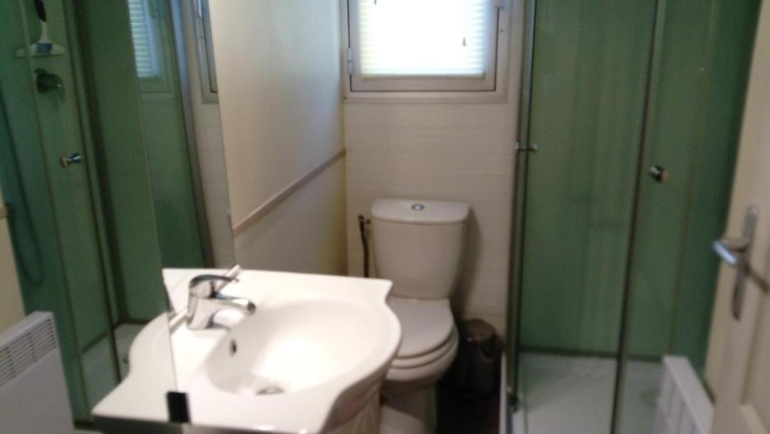 Photo of Bathroom in Sigean