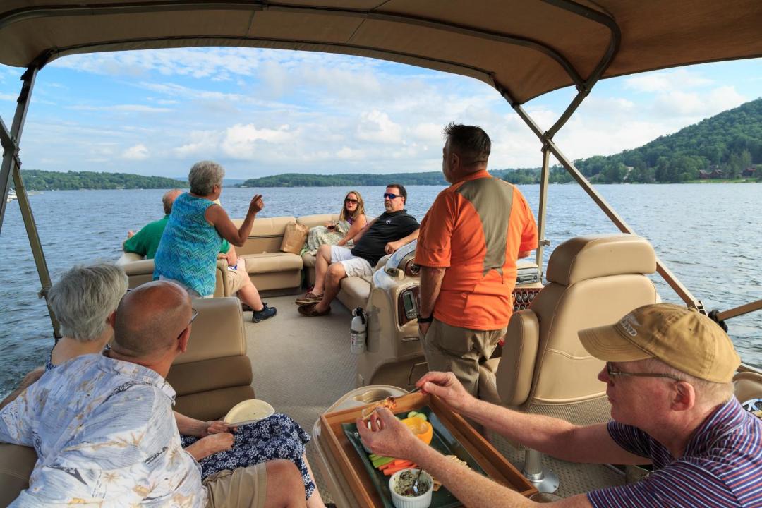 Photo of Human In Picture in McHenry