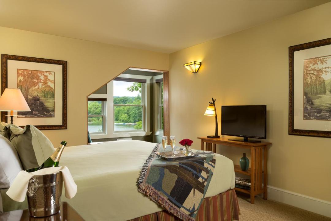 Photo of Others in McHenry