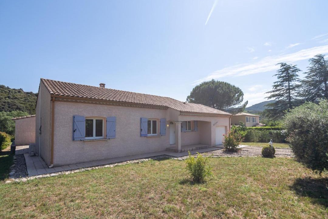 Photo of Buildings in Roquebrun