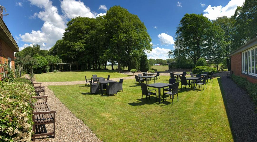 Photo of Others in Mandoe