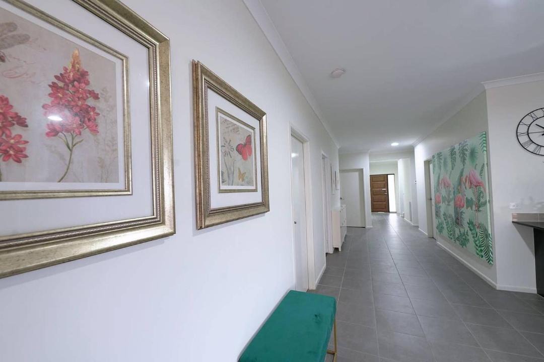 Photo of Others in Williams Landing