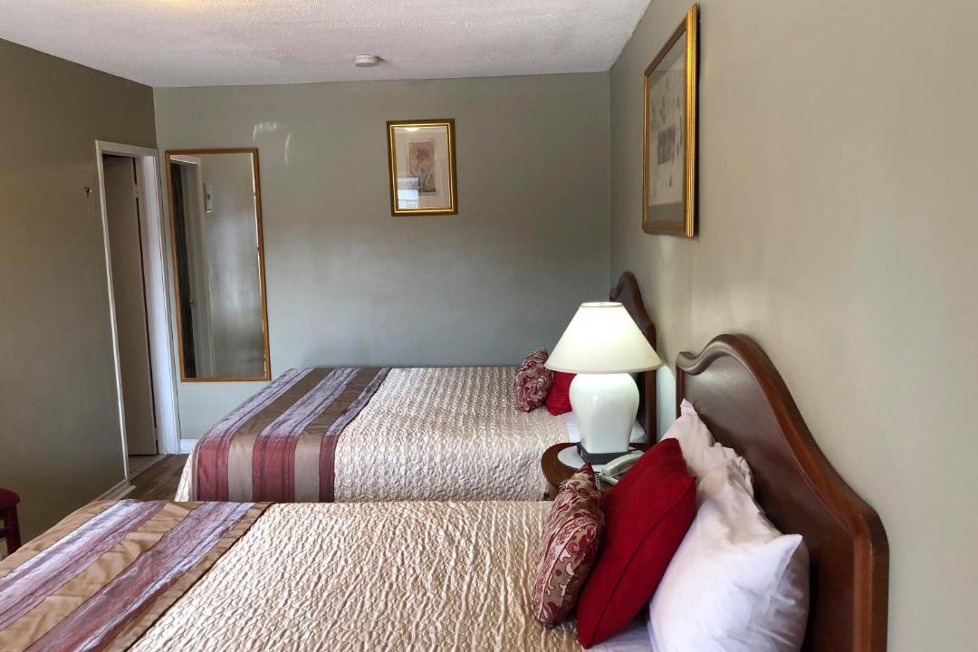 Photo of Bedroom in Niagara Falls
