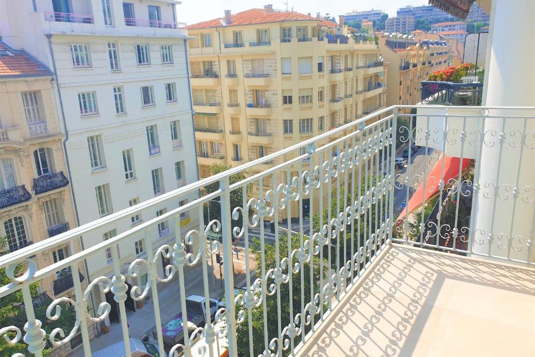 Photo of Patio Balcony in Gambetta
