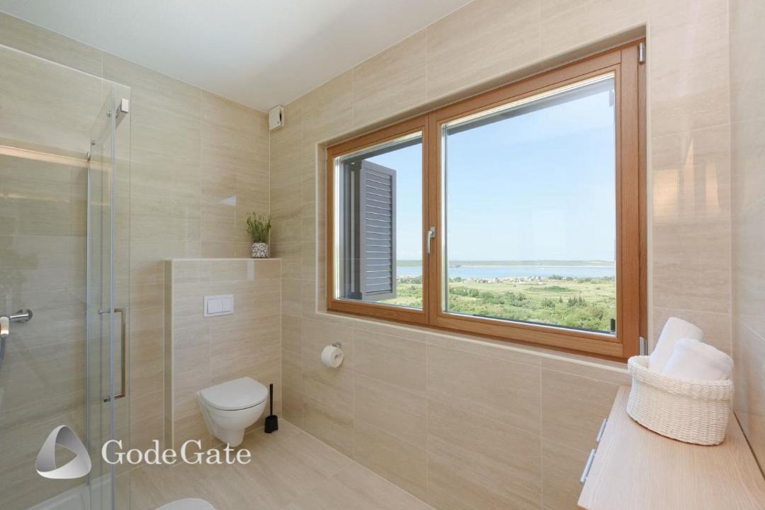 Photo of Bathroom in Rtina