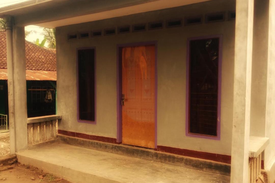 Photo of Buildings in Kecamatan Pringgasela