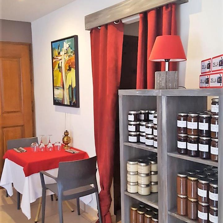 Photo of Others in Guitera-les-Baines