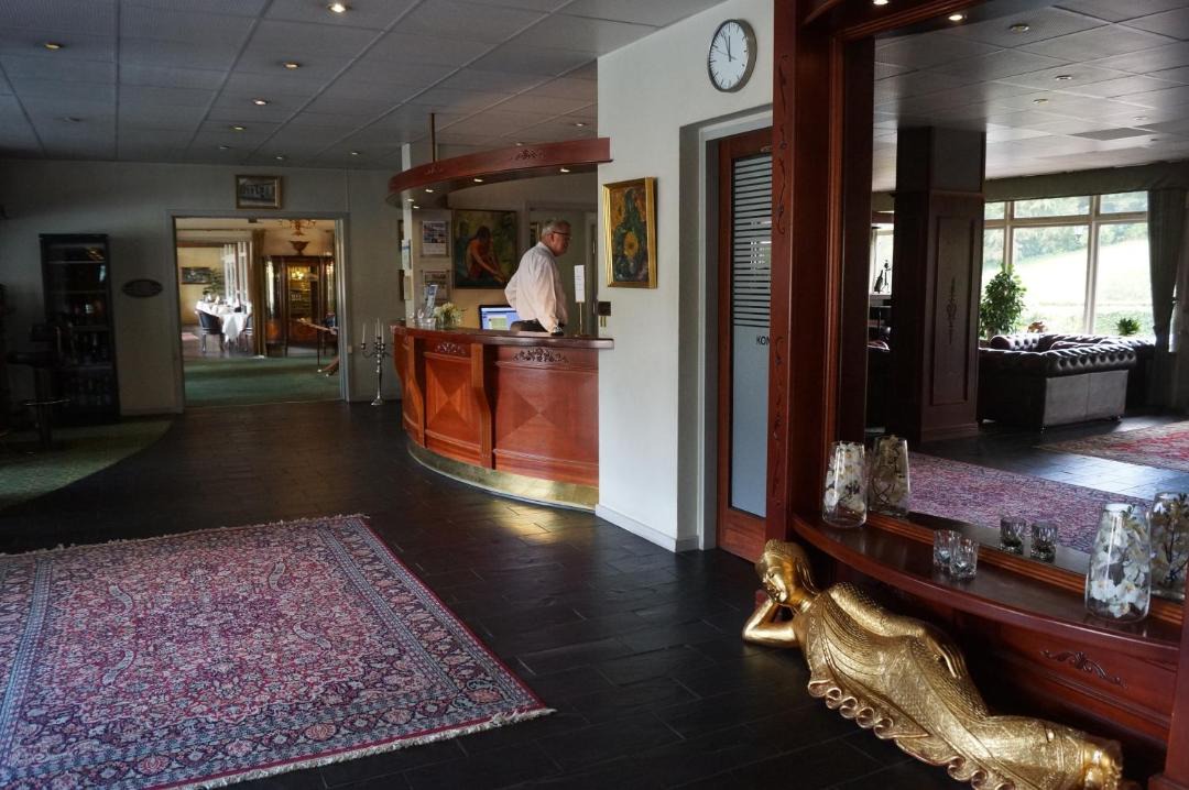 Photo of Others in Sabro