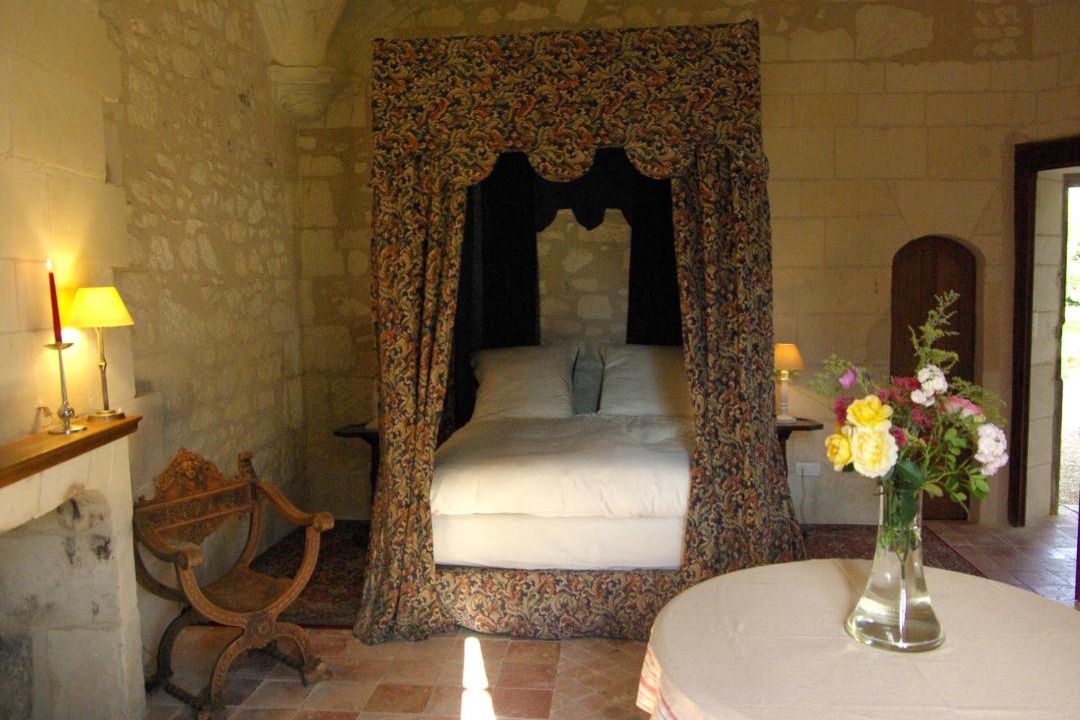 Photo of Others in Veuil