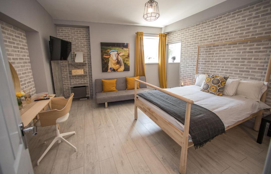 Photo of Others in Dowlais