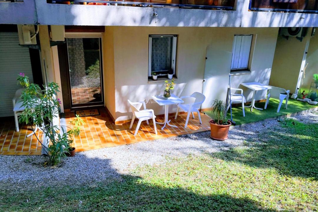 Photo of Others in Fabron