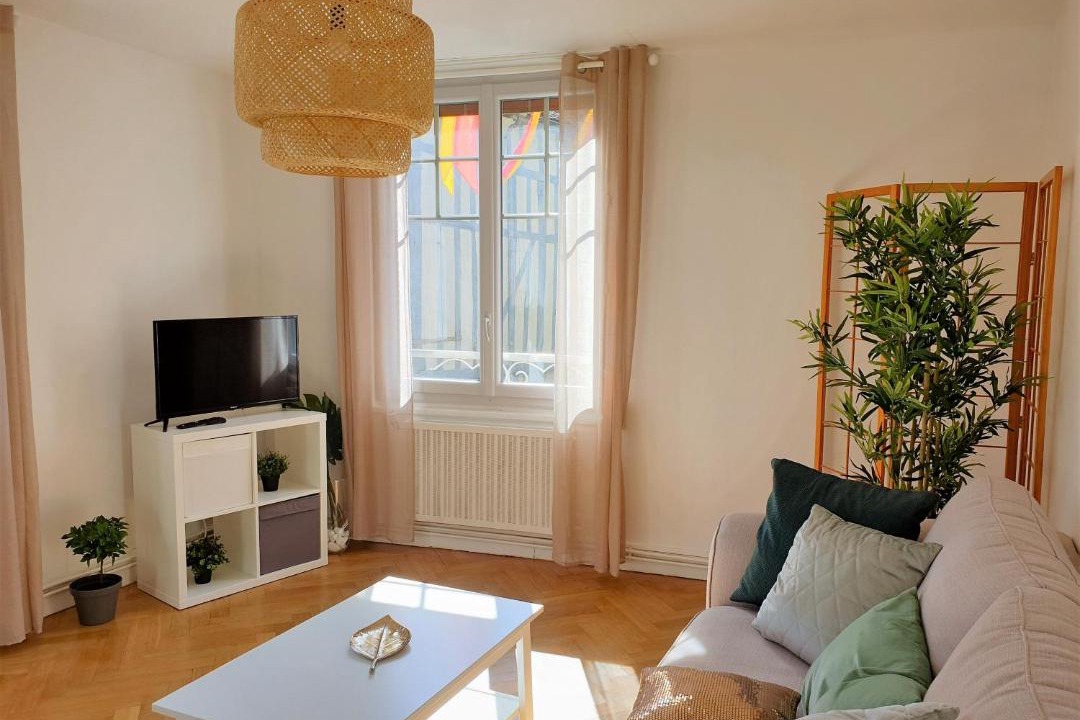 Photo of Others in Joigny