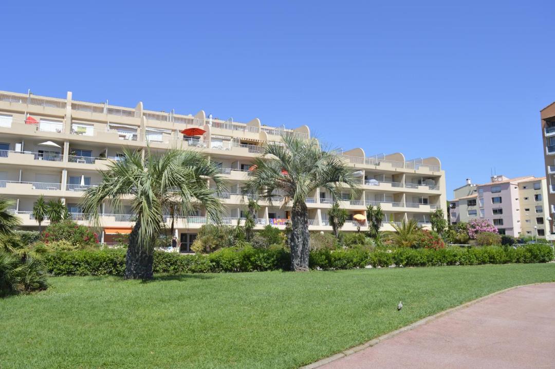 Photo of Buildings in Hyeres