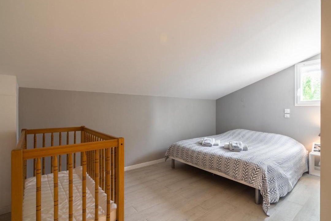 Photo of Bedroom in Saint-Genies-de-Fontedit
