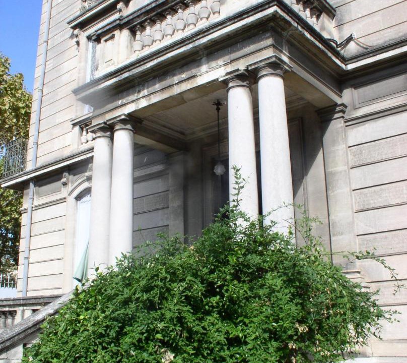 Photo of Others in Faubourg