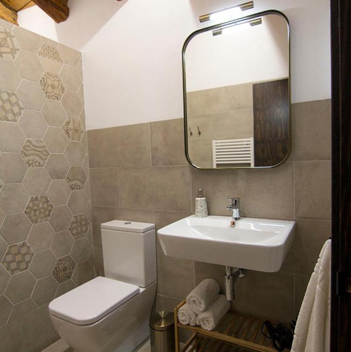 Photo of Bathroom in Albarracin