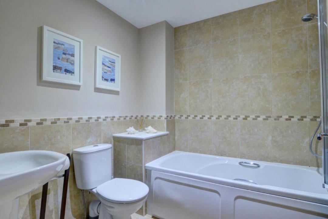 Photo of Bathroom in Hele