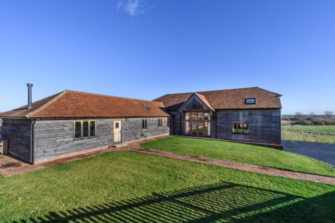Photo of Buildings in Stone in Oxney