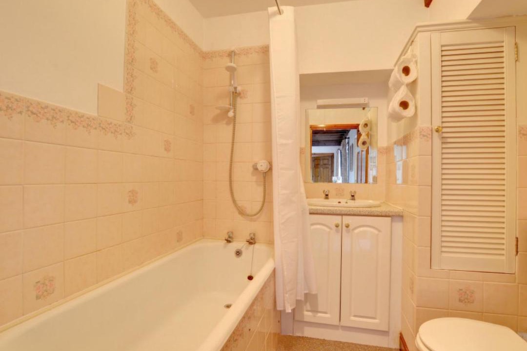 Photo of Bathroom in Rhayader