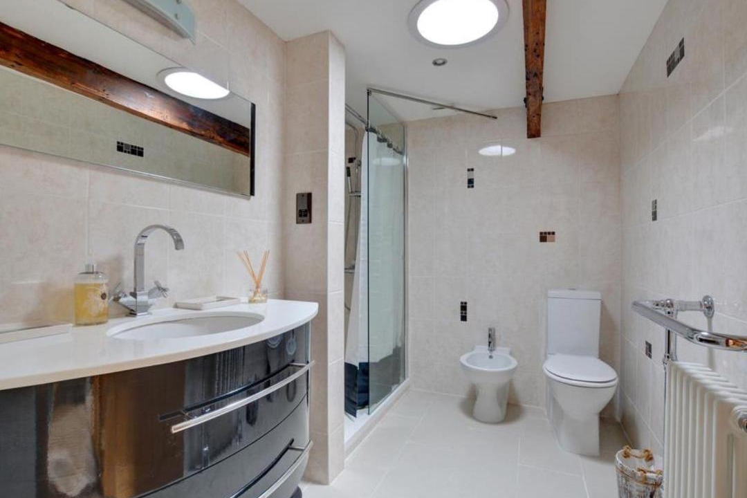 Photo of Others in Sandwich