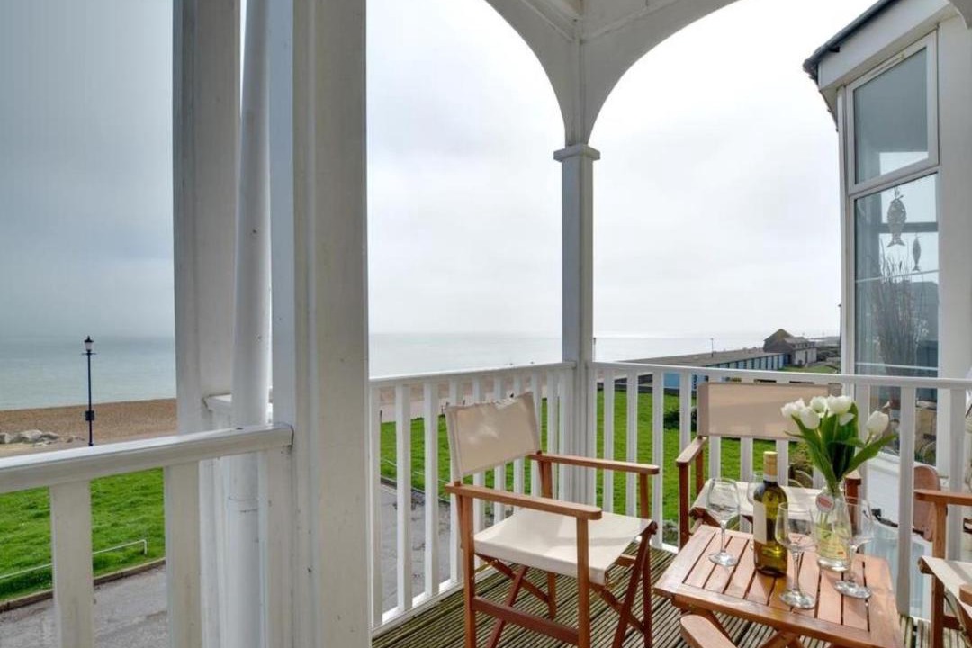 Photo of Patio Balcony in Hythe