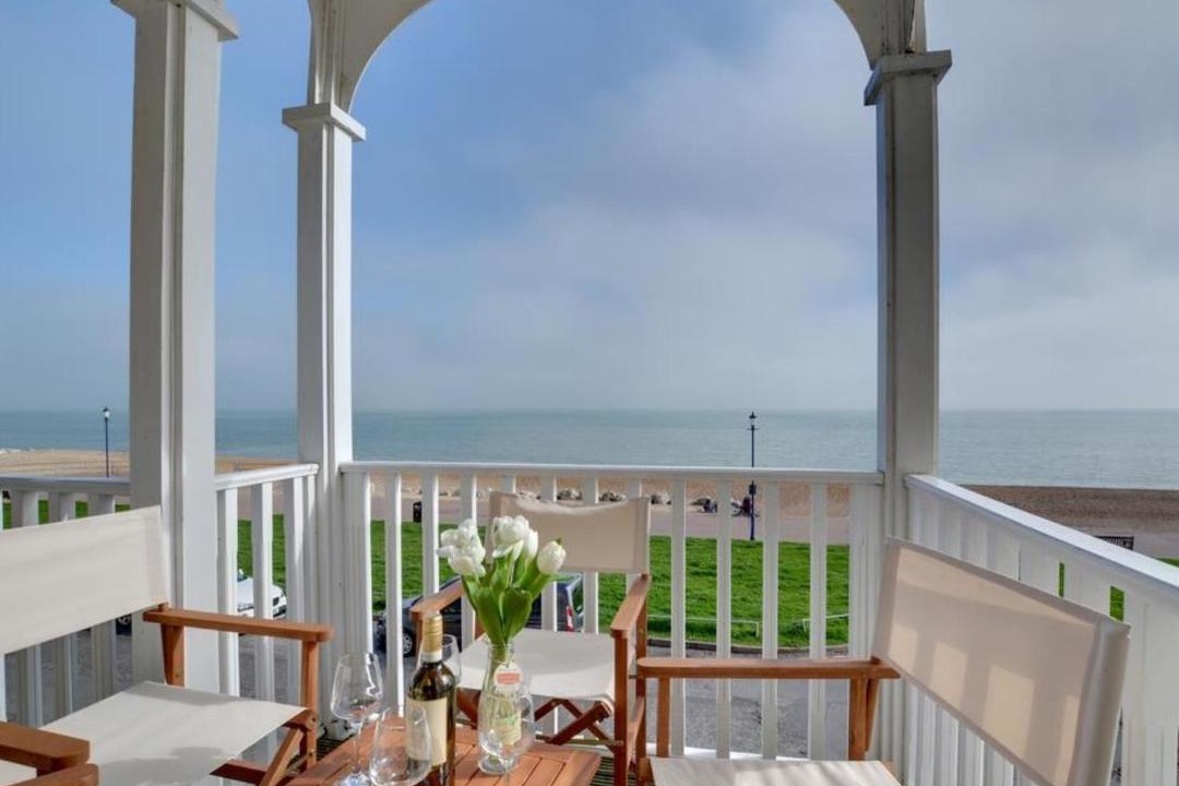 Photo of Patio Balcony in Hythe