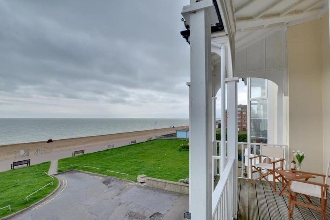 Photo of Patio Balcony in Hythe