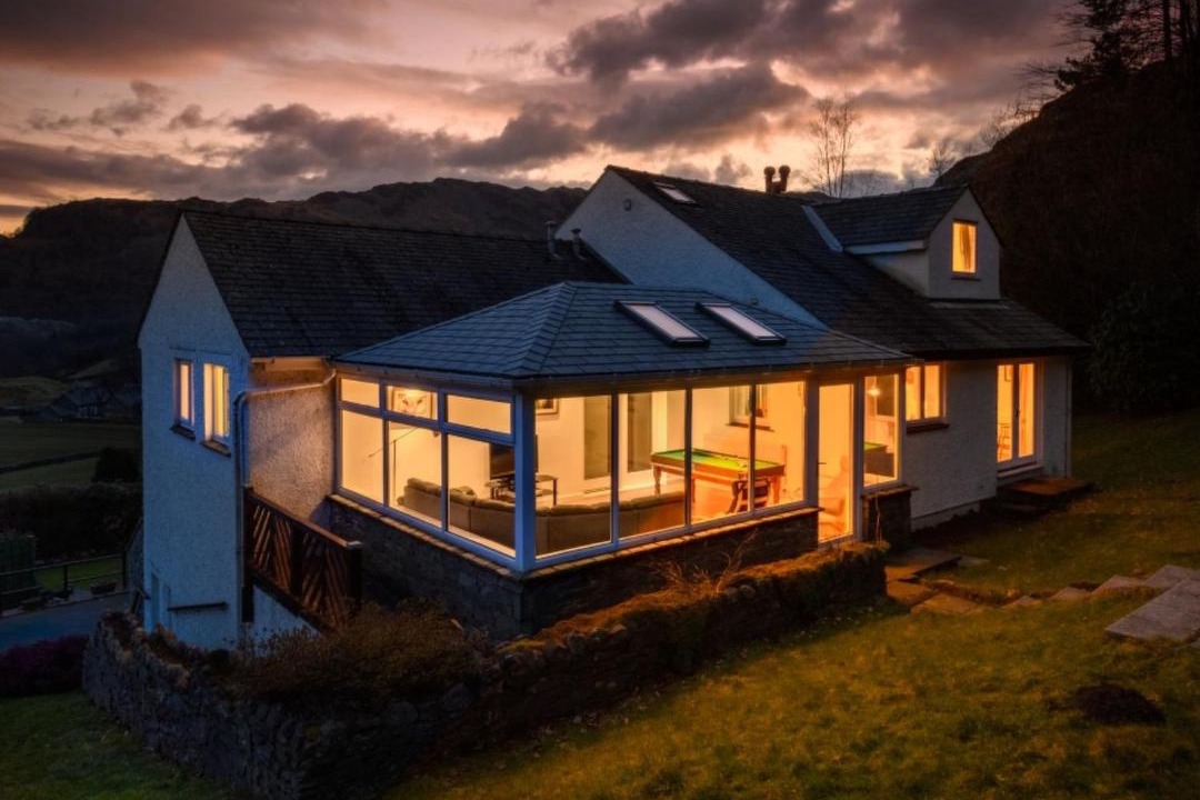 Photo of Buildings in Chapel Stile