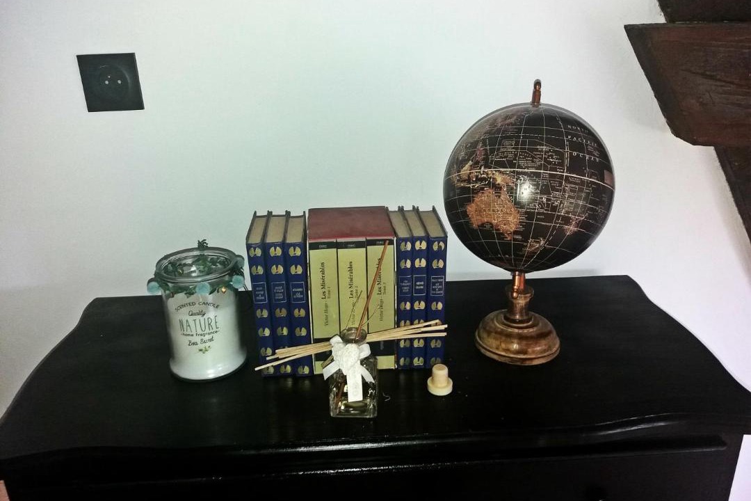 Photo of Others in Domessin