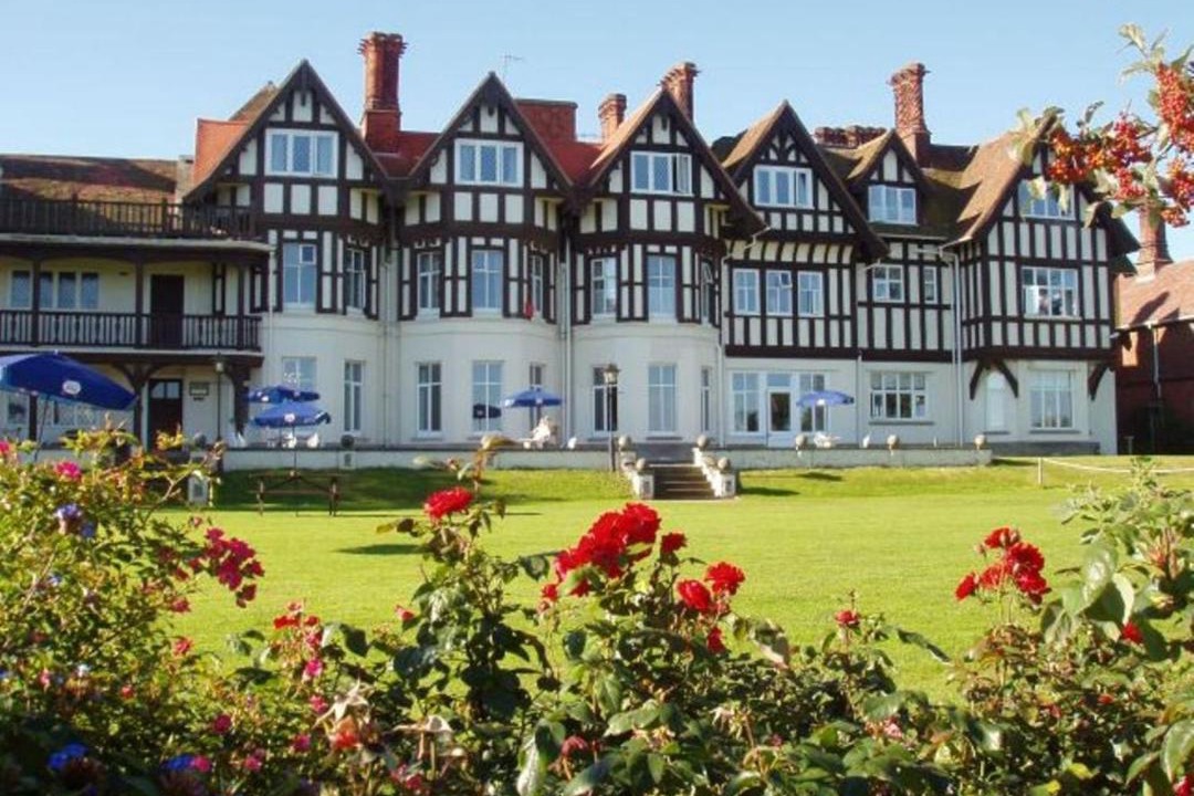 Photo of Others in Overstrand