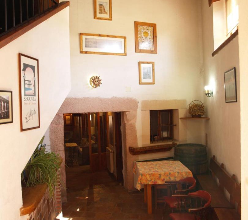 Photo of Others in Munoveros