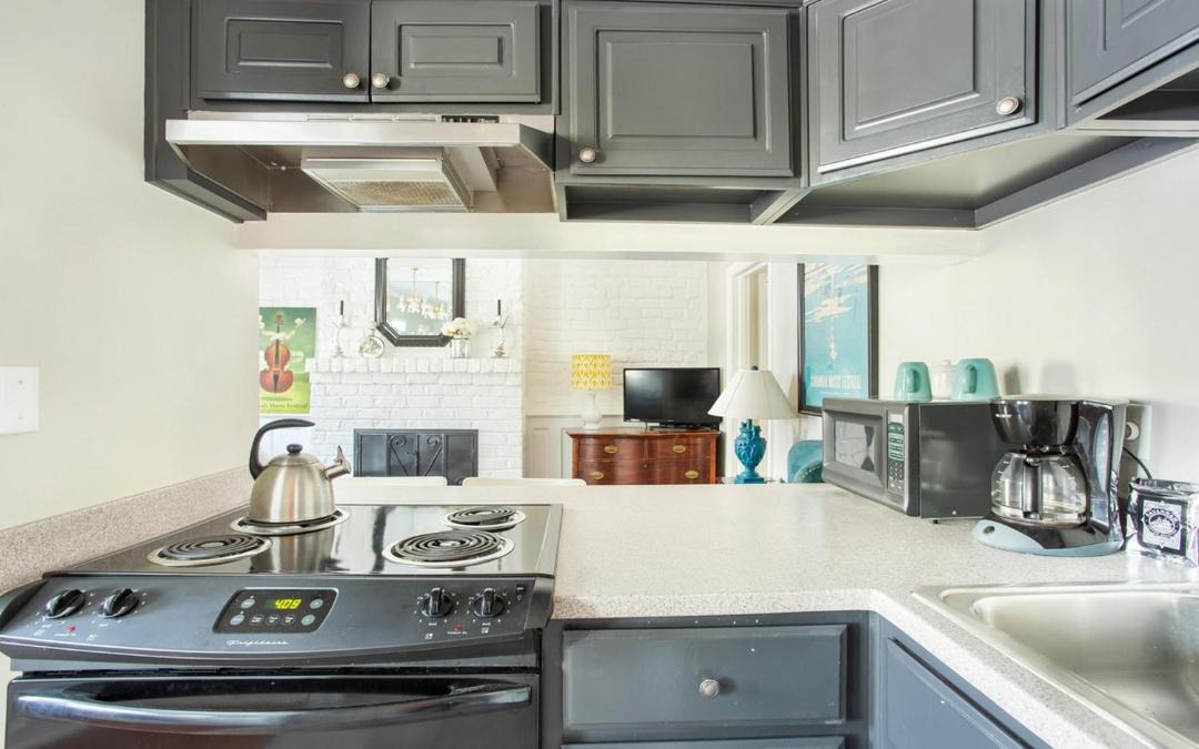 Photo of Kitchen in Historic District - North
