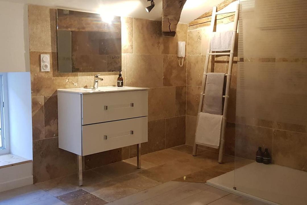 Photo of Bathroom in Penne-d'Agenais