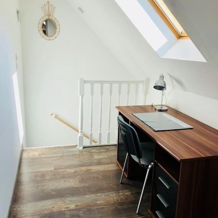 Photo of Others in Albert