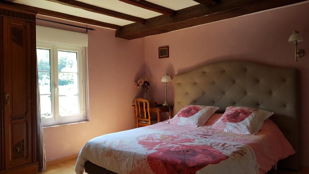 Photo of Bedroom in Valmont