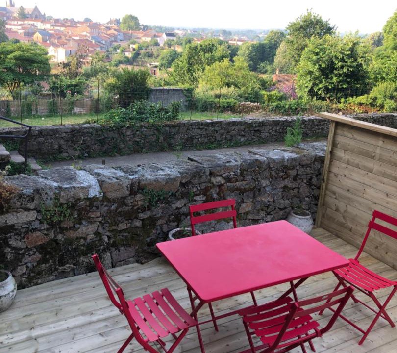 Photo of Patio Balcony in Mortagne-sur-Sevre