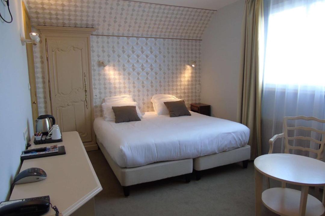 Photo of Others in Pontorson