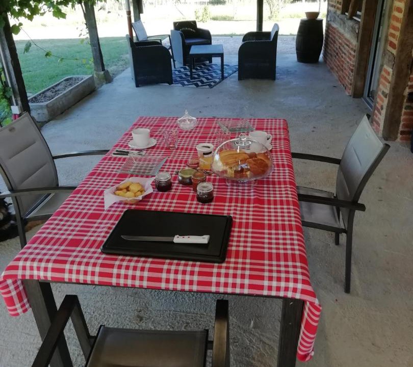 Photo of Others in Mervans