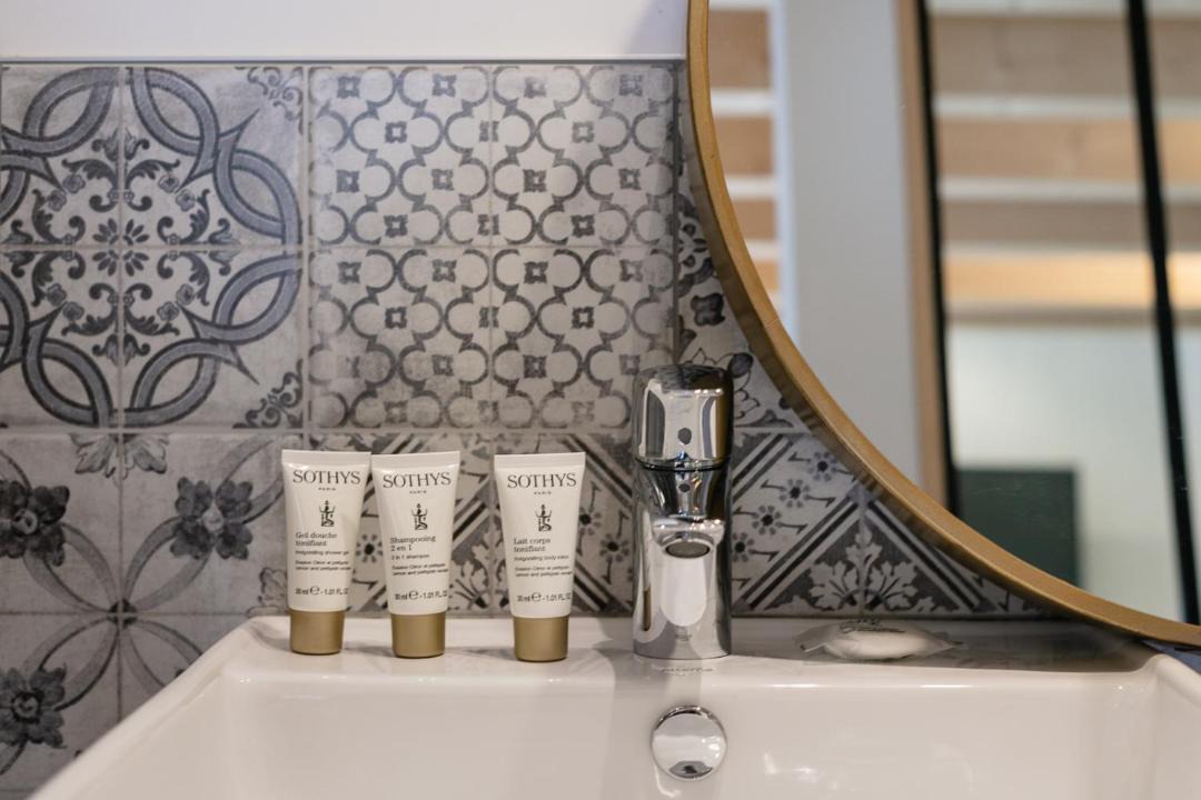 Photo of Others in Martel