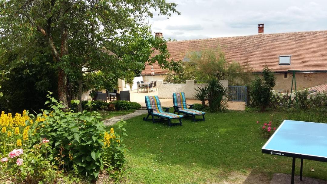 Photo of Others in Orbigny