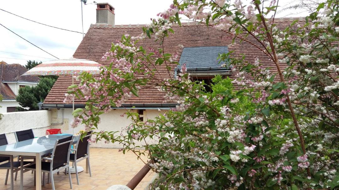 Photo of Others in Orbigny