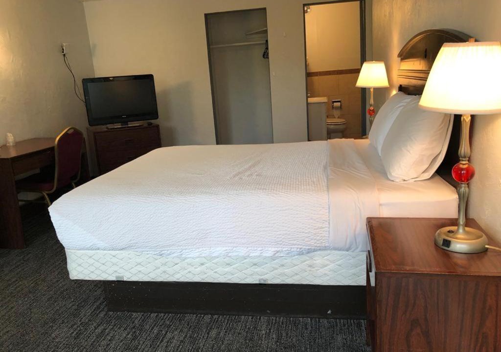 Photo of Others in Overlook